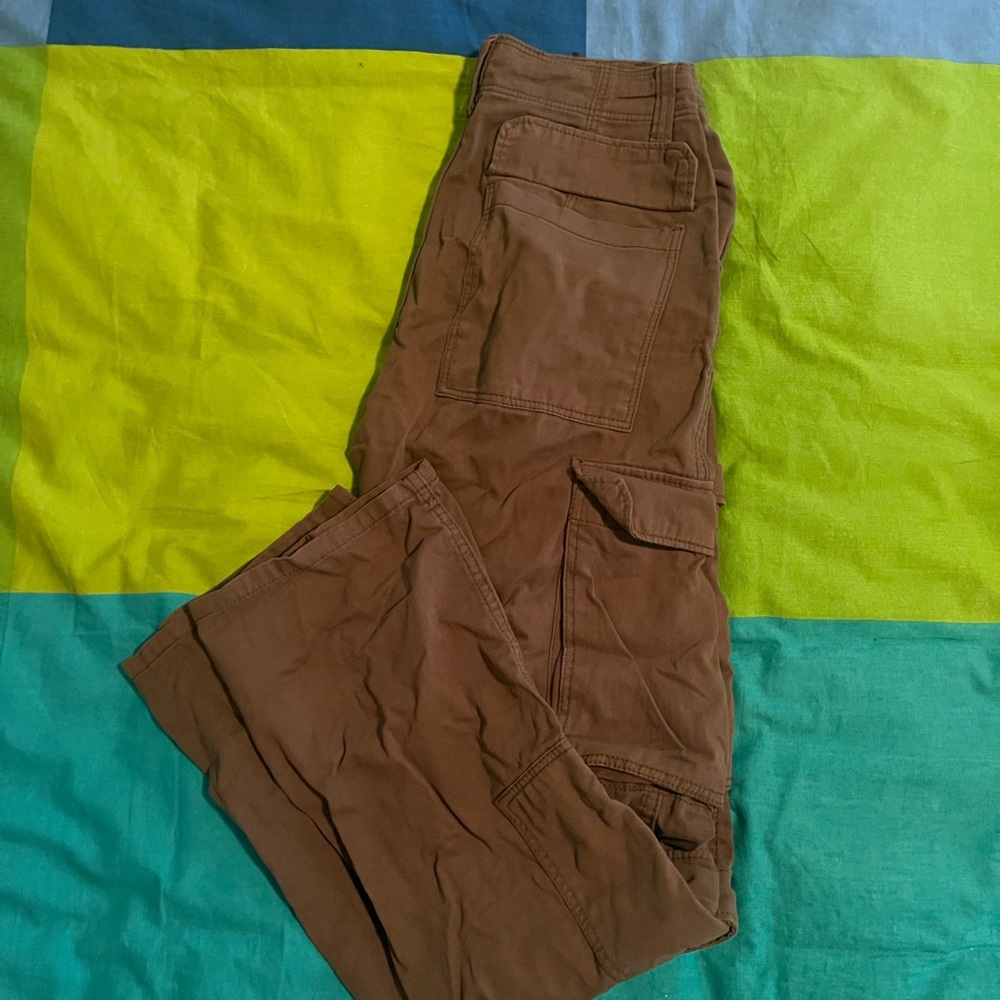 Bershka Dark Green Cargo Pants Casual Style